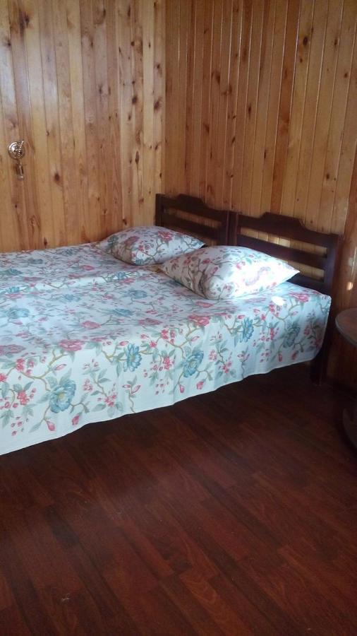 Guest House On Apskha Leona 12 Гагра Екстериор снимка